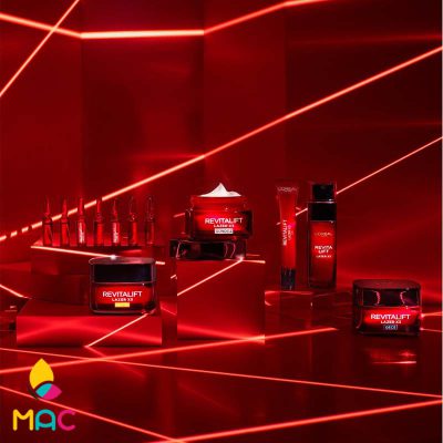 616 کرم ضد چروک ،ضد پیری و ضد لک سری REVITALIFT LAZER X3 GKF20 حجم 50 میل لورال